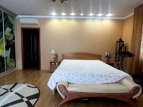 квартира за адресою Салютна вул., 1-Б