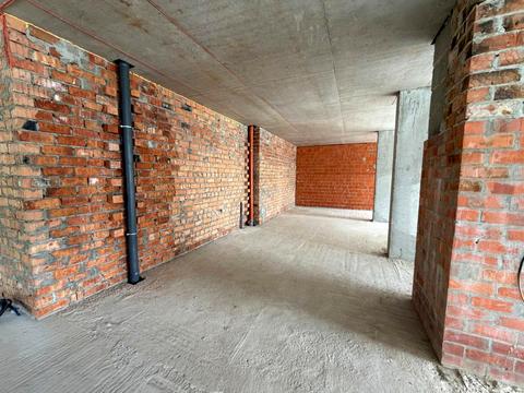 комерційна за адресою Малоголосківська вул., 21
