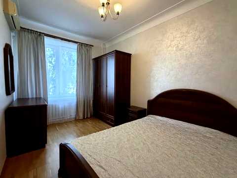 квартира по адресу Ивана Мазепы ул. (Січневого Повстання), 11-А