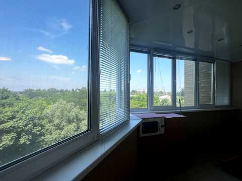 квартира за адресою Салютна вул., 1-Б