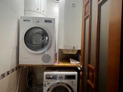 квартира за адресою Салютна вул., 1-Б