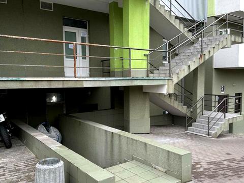 комерційна за адресою Михайла Донця вул., 2-А