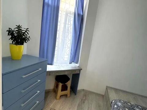 квартира за адресою Сергія Єфремова вул., 23