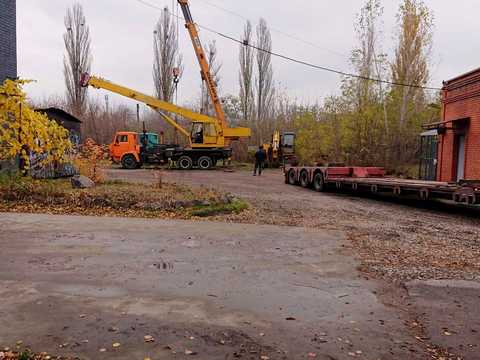 комерційна за адресою Зрошувальна вул., 15