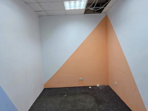 комерційна за адресою Лютеранська вул., 11-А