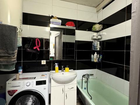 квартира за адресою Радгоспна, 7