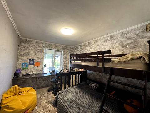 квартира за адресою Радгоспна, 7