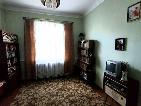 будинок за адресою Олега Тарасюка вул. (Кутузова), 2