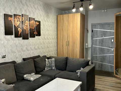 квартира за адресою Сім'ї Кульженків вул. (Петра Дегтяренка), 37