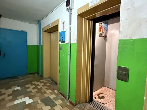 квартира за адресою Князя Володимира Великого просп., 135
