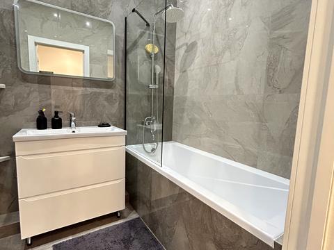 квартира по адресу Космонавтов просп., 49