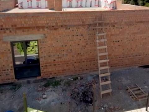 будинок за адресою с. Крихівці, Лугова