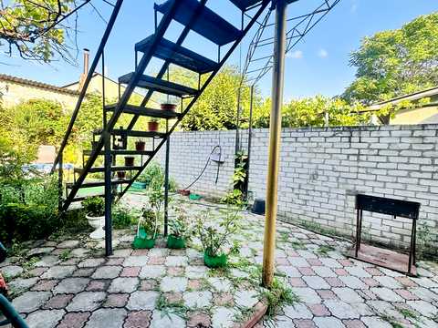 будинок за адресою Нерубайська вул., 4