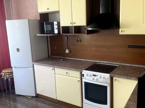 квартира за адресою Драгоманова вул., 12