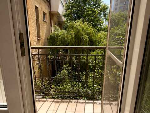 квартира за адресою Тарасівська вул., 16