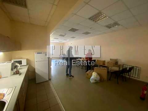 комерційна за адресою Вишгородська вул., 21