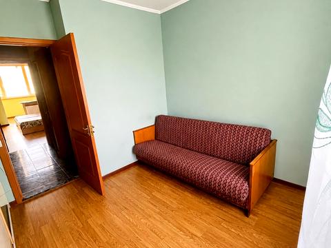 квартира за адресою Академіка Грушевського вул., 42
