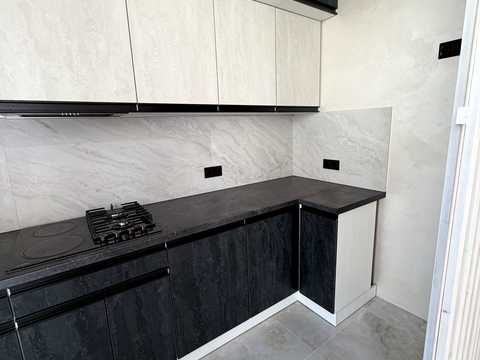 квартира за адресою Миколайчука, 25