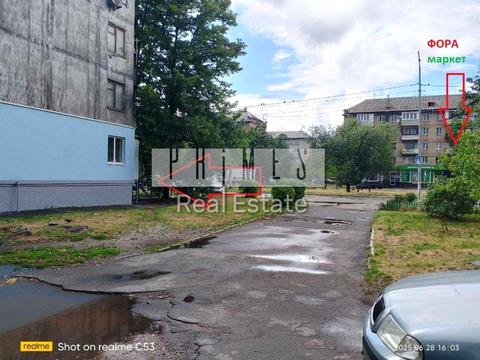 коммерческая по адресу Верховной Рады бульв., 26
