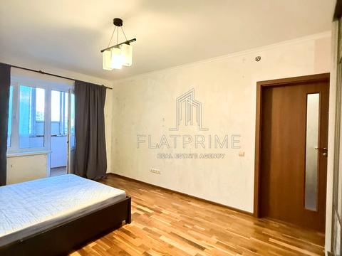 квартира по адресу Драгоманова ул., 40-Б