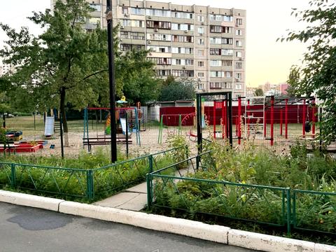 квартира по адресу Драгоманова ул., 40-Б