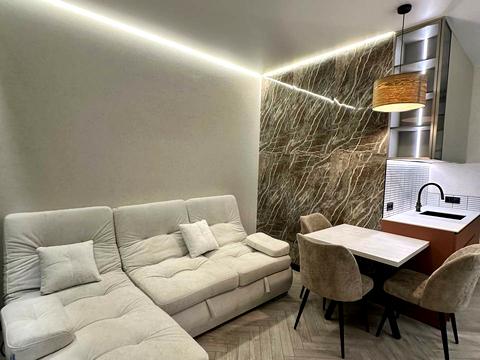 квартира за адресою Краснова вул., 1-Б
