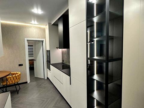 квартира за адресою Краснова вул., 1-Б