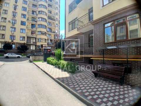 комерційна за адресою Західна вул., 2