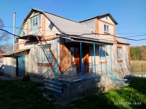 будинок за адресою с. Гусакове, Центрль