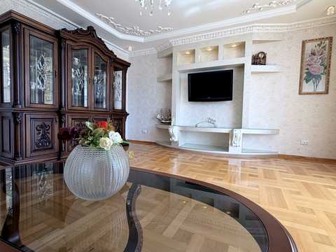 квартира за адресою Шевченка вул., (Будинок)