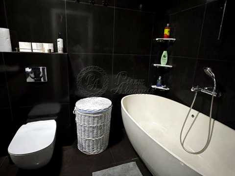 квартира за адресою Дмитра Луценка вул. (Крейсера "Аврора"), 6