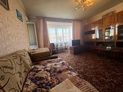 квартира за адресою Незалежності бульв. (50 років Жовтня), 10