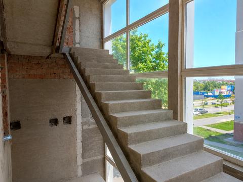 комерційна за адресою Академіка Сахарова вул., 16