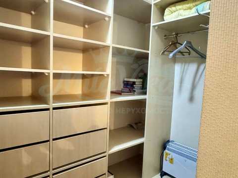 квартира за адресою Анни Ахматової вул., 31