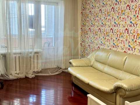 квартира за адресою Анни Ахматової вул., 31