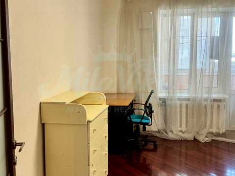 квартира за адресою Анни Ахматової вул., 31