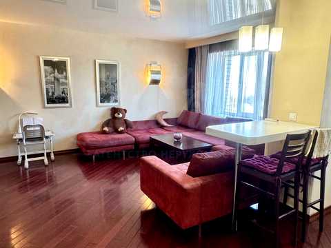квартира за адресою Анни Ахматової вул., 31