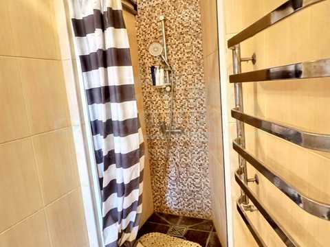квартира за адресою Анни Ахматової вул., 31