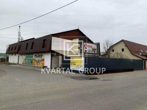 комерційна за адресою вул. Привокзальна, 1