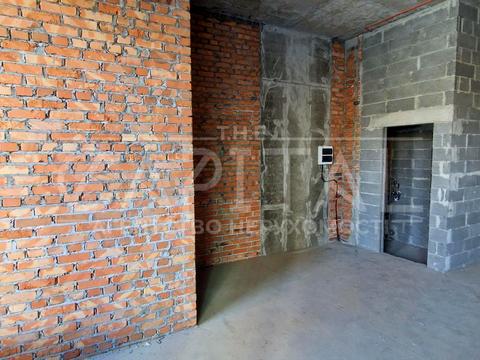 коммерческая по адресу Виктора Некрасова ул. (Північно-Сирецька), (Будинок 10)