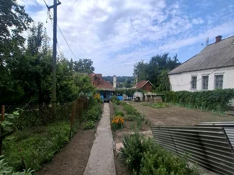 будинок за адресою Михайла Комарова вул., 80