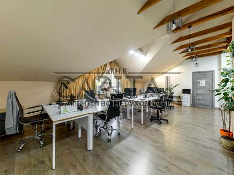 коммерческая по адресу Елены Телиги ул., 5-Б
