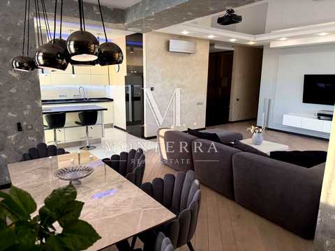 квартира за адресою Андрія Верхогляда вул. (Михайла Драгомирова), 3