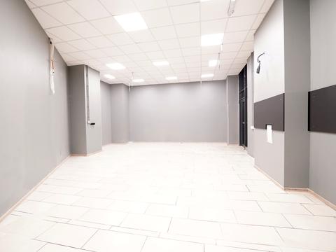 комерційна за адресою Голосіївський просп. (40-річчя Жовтня), 132
