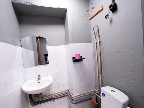 комерційна за адресою Голосіївський просп. (40-річчя Жовтня), 132