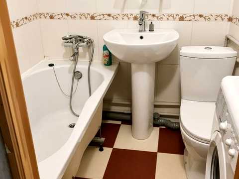 квартира за адресою Холодногірська вул. (Єлізарова), 4