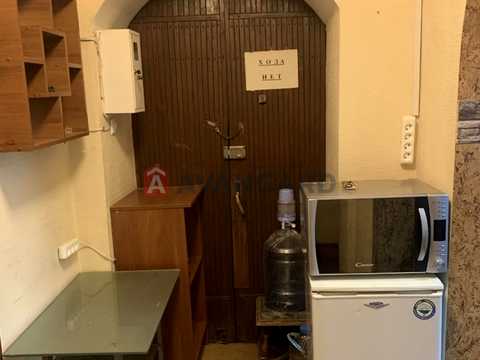коммерческая по адресу Батальона "Днепр" бульв., 6-Б