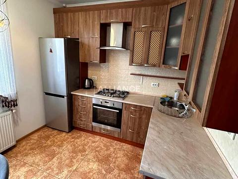 квартира за адресою Ольги Кисілевської вул., 37