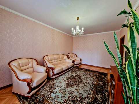 квартира за адресою Наталії Ужвій вул., 8