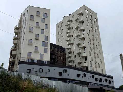 квартира за адресою Василя Щурата вул., (Будинок 1)